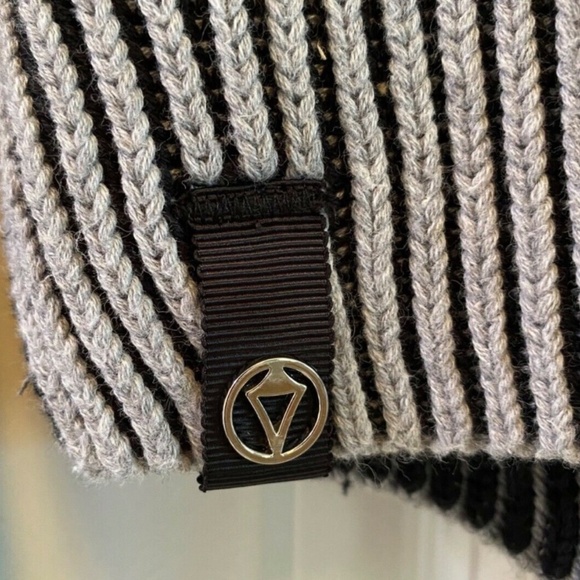 Ivivva Snow Salutations Ribbed Sweater - Picture 5 of 10